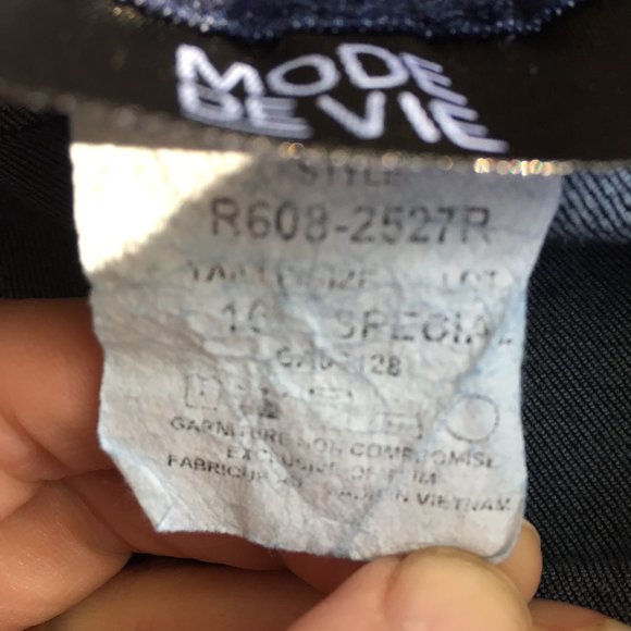 Mode de Vie dark wash high rise jeans - size 16 - Picture 5 of 6